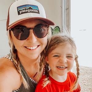 Meet your Posher, Brittany